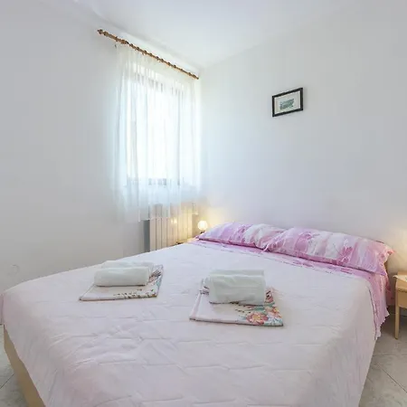 Fuer 2 Personen Ca 26 Qm In Fazana, Istrien Istrische Riviera Apartment
